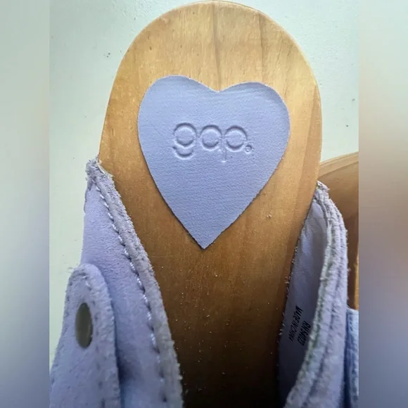 👧🏻💜👡GAP Lilac🦄 Suede Leather Wood Clogs 💟 NWT - Picture 8 of 8